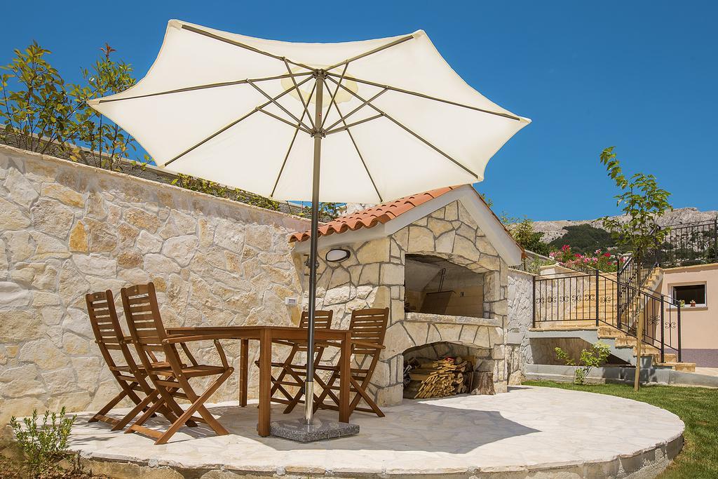 Residence Mediterraneo II Baška Exteriör bild
